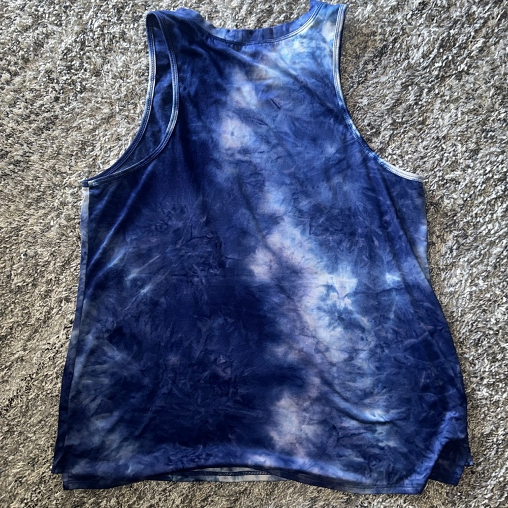 A Core Tank - Picture 2 of 2